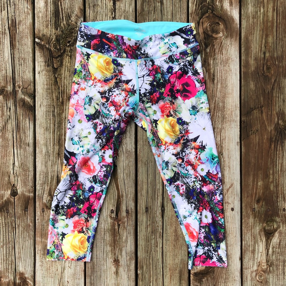Athletic short pants
